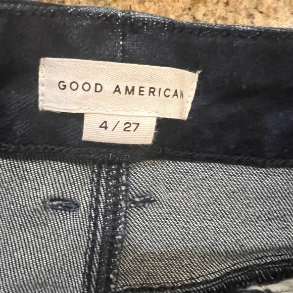 GOOD AMERICAN GOOD LEGS CROPPED MINI BOOT JEANS Size 4/27 NWT Indigo color - Picture 7 of 10